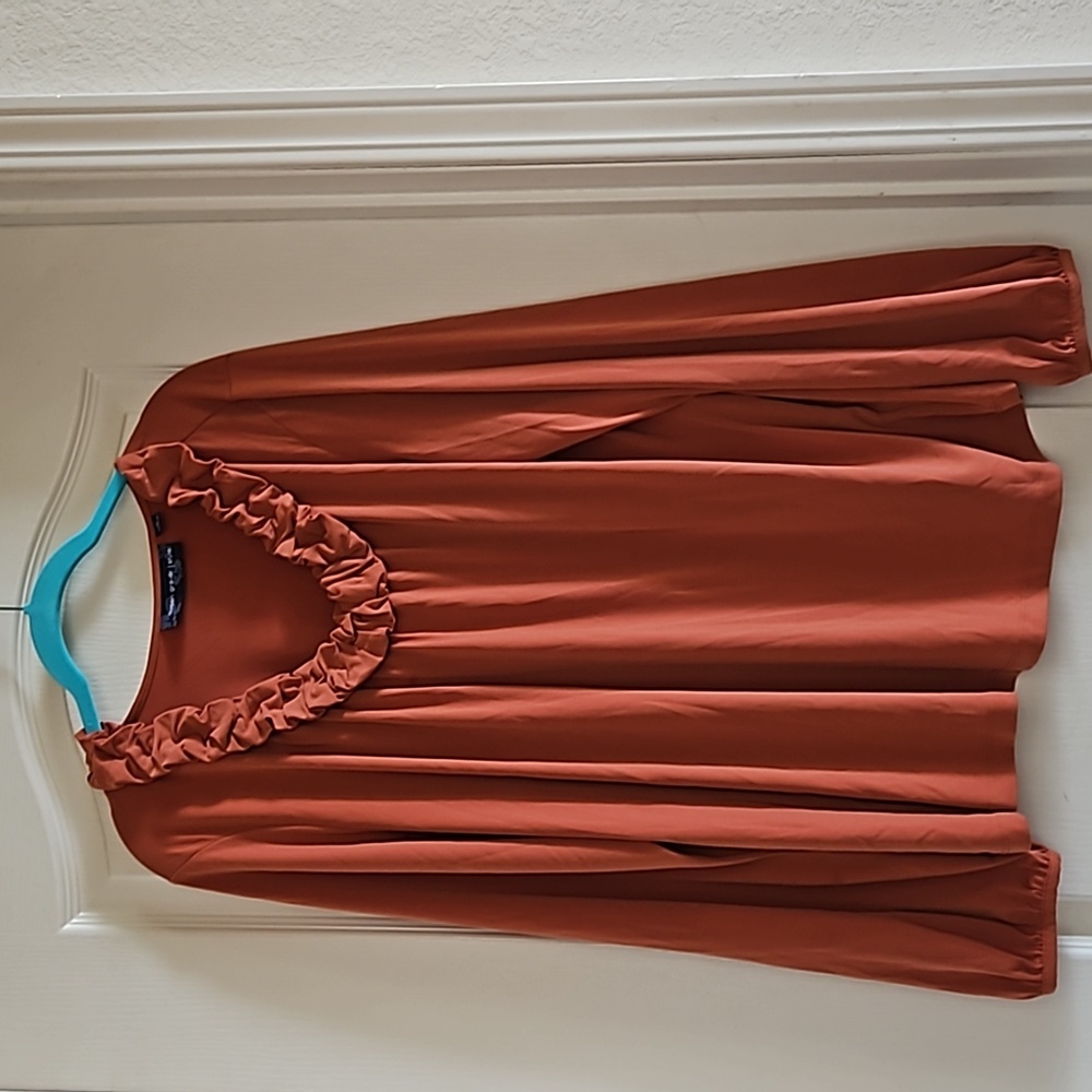 Susan Graver XL Burnt Orange long sleaved blouse